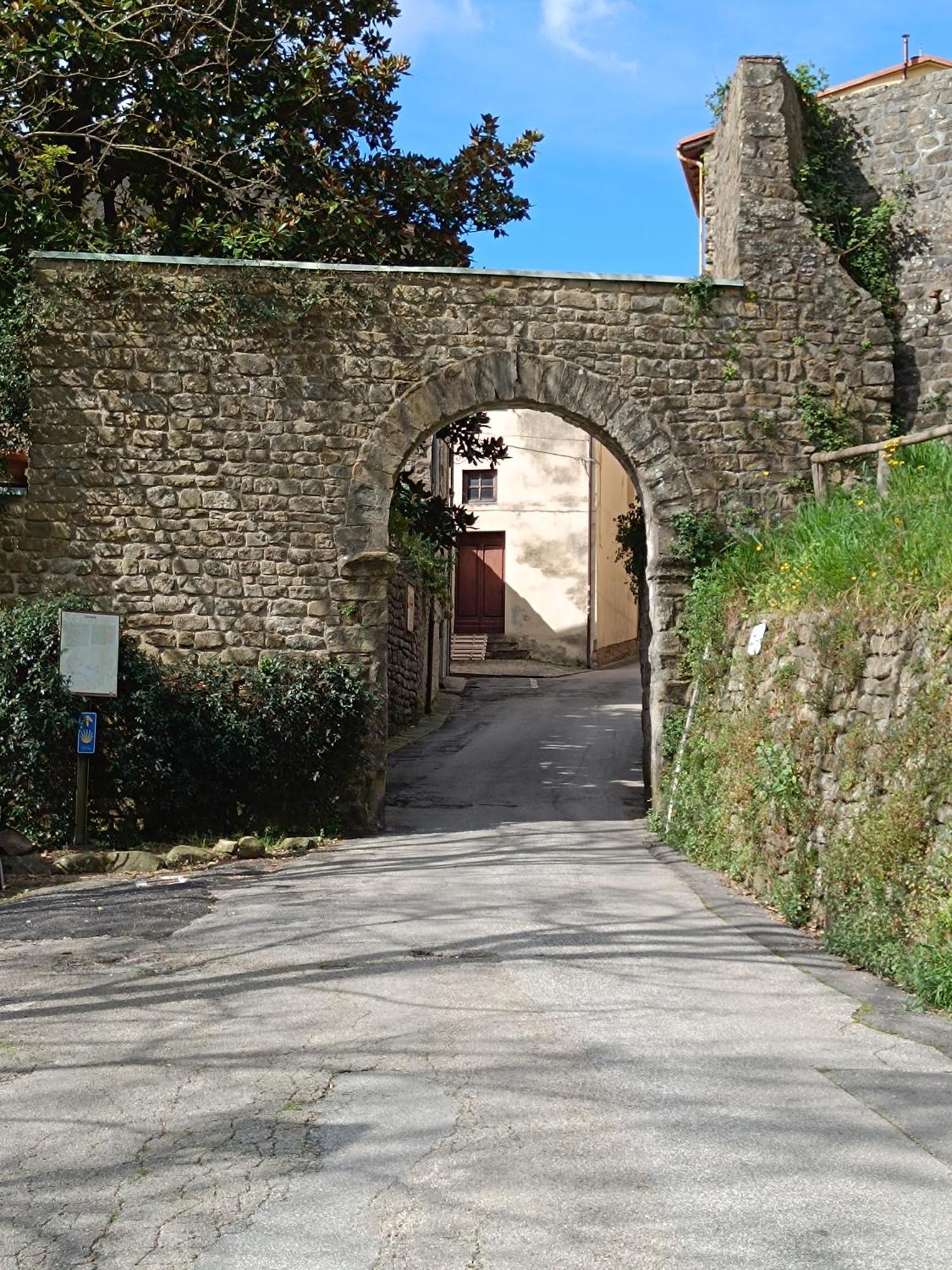 Castle Apartment Aga Uzzano Luaran gambar